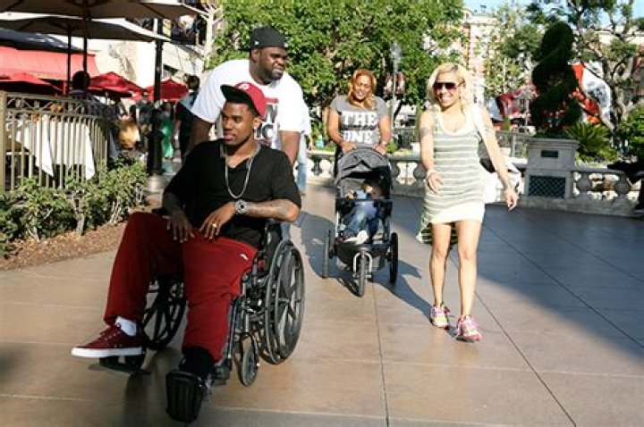 Everything To Know About Her Ex, Daniel Gibson – Hollywood Life