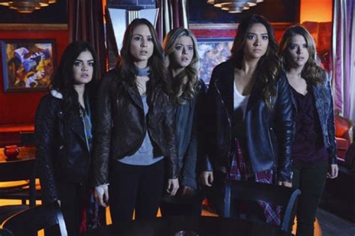 Ezra Gets Shot, Alison Tells The Truth – Hollywood Life