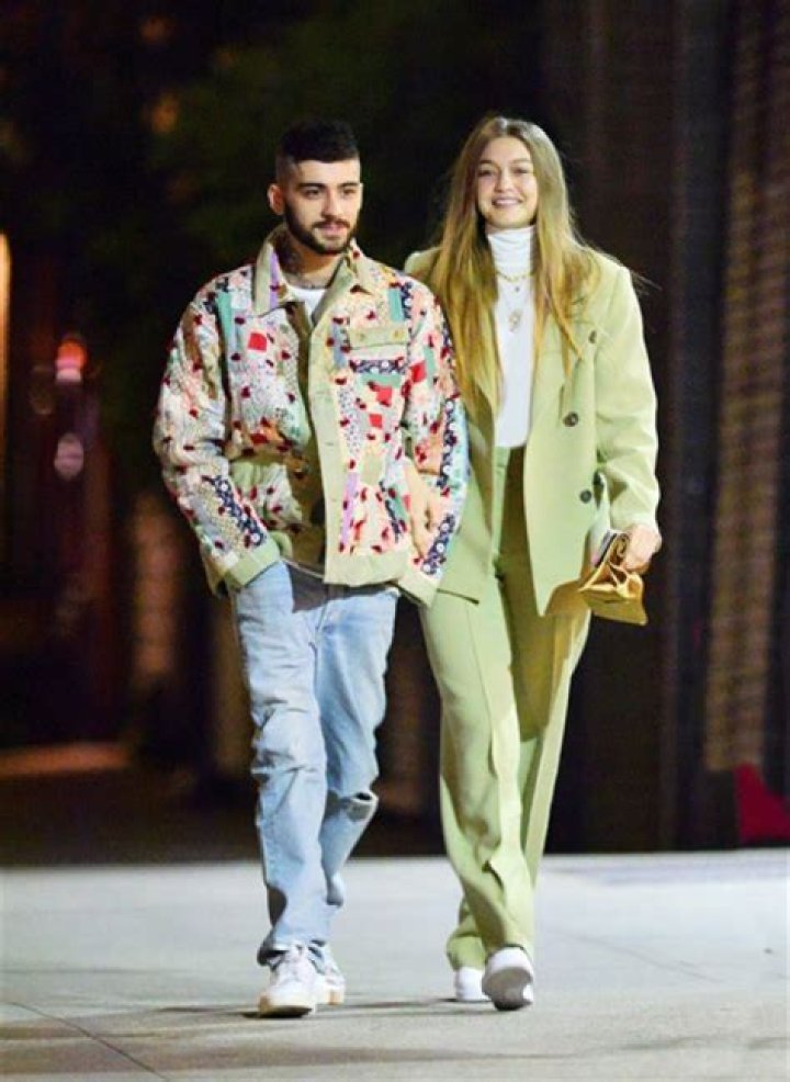 Gigi Hadid Throws Shade At ‘Negative’ Fan Who Blasts Her Romance With Zayn Online: ‘Please Stop’