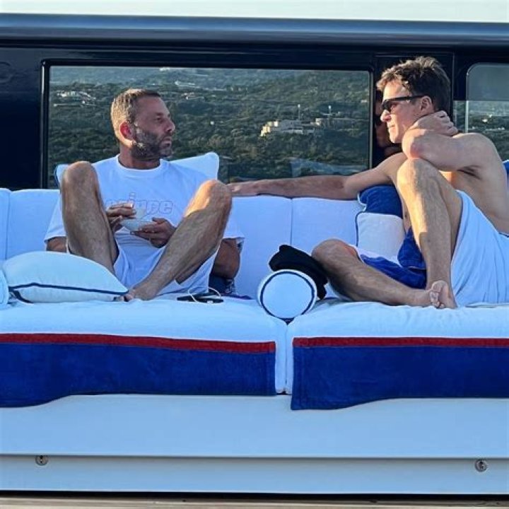 Gisele Bundchen Wears Swimsuit On Yacht Vacation With Tom Brady In Italy: Photos