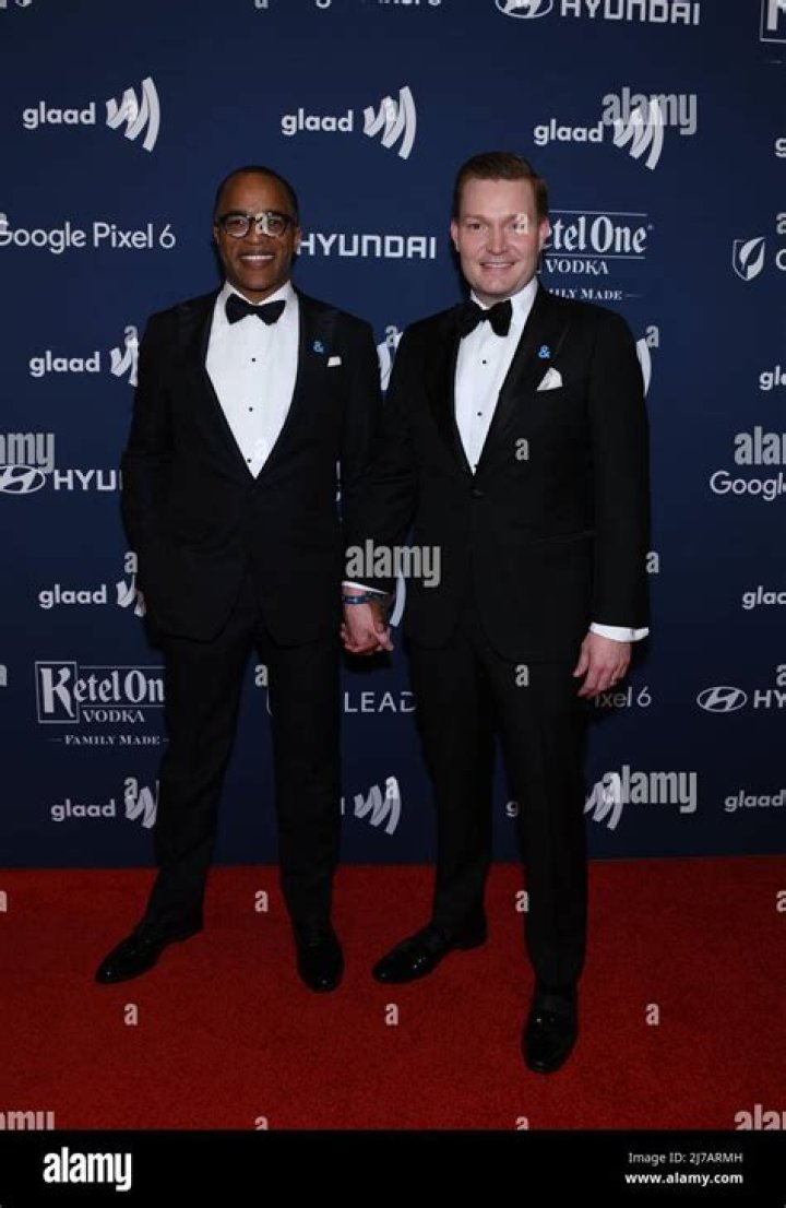 GLAAD Media Awards 2022: Photos – Hollywood Life