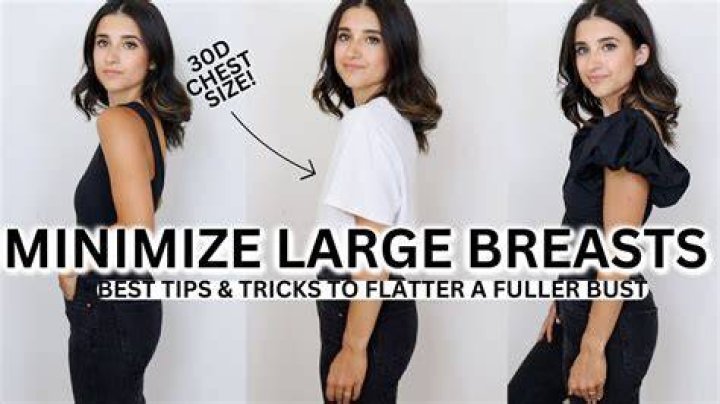 Going Fast – This Flattering Blouse Is The Perfect Addition To Your Summer Wardrobe