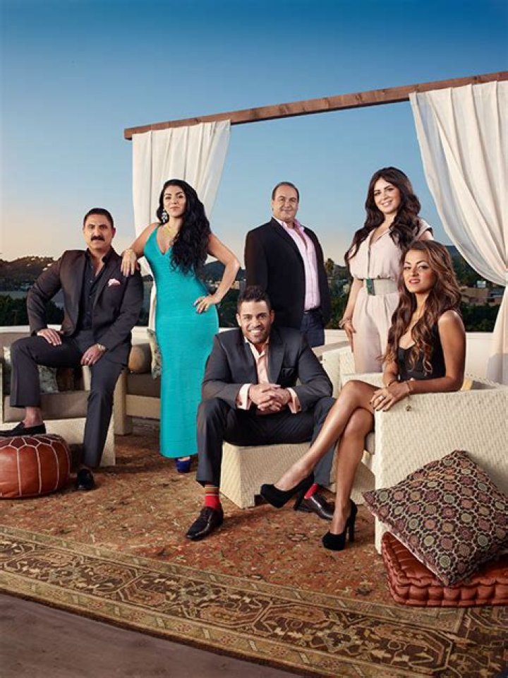 Golnesa ‘GG’ Gharachedaghi Teases ‘Shahs Of Sunset’ Season 9 – Hollywood Life