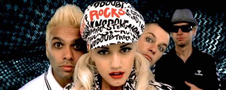 Gwen Stefani Freaks When BF Blake Shelton Doesn’t Recognize Her Hit Song ‘Hollaback Girl’