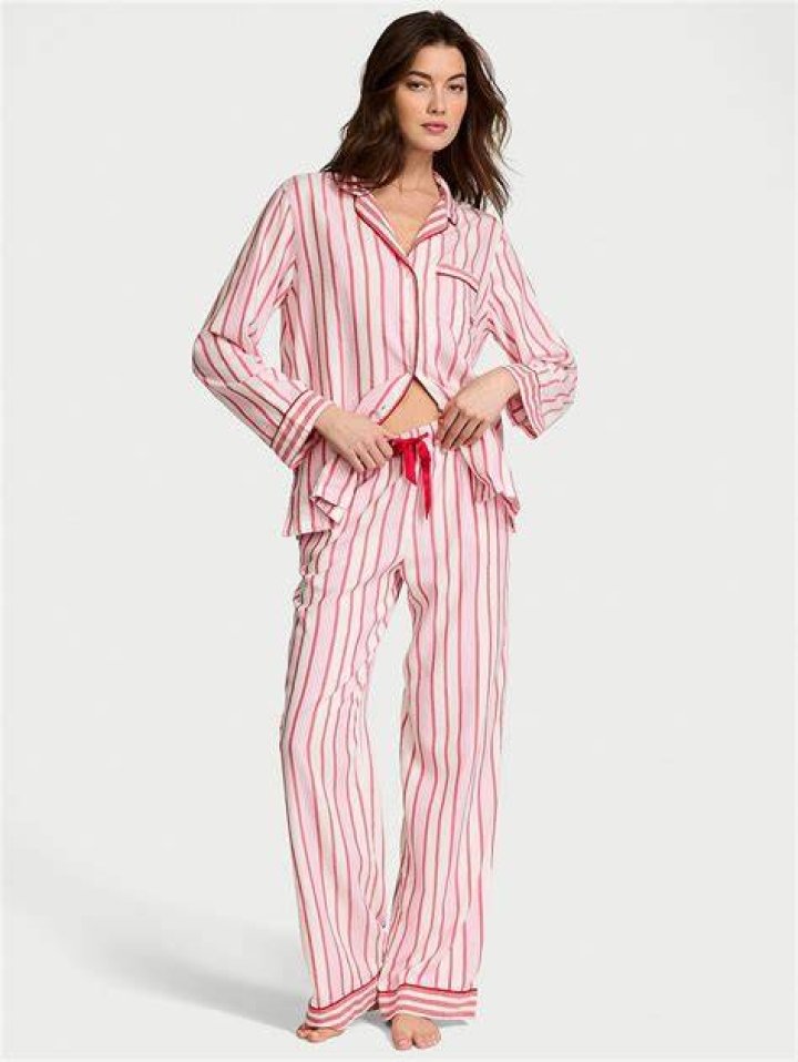 Hailey Bieber Models Barely-There Lingerie For Victoria’s Secret Candy Cane Dream Collection