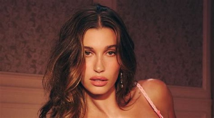 Hailey Bieber Rocks Lingerie In Victoria’s Secret Photo – Hollywood Life