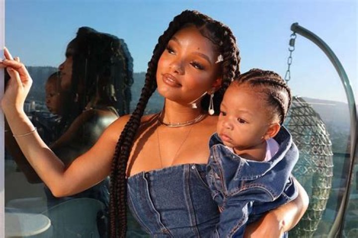 Halle Bailey Rocks Tiny Crop Top & Jeans at Super Bowl With Sister Chloe 1 Months After Announcing Birth of Son Halo