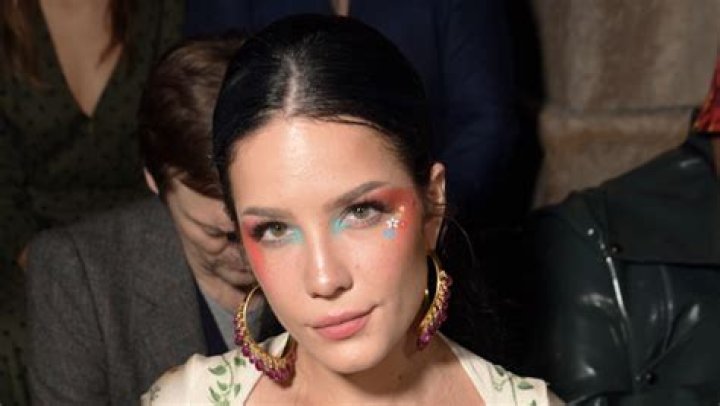 Halsey Apologizes For Controversial World Trade Center Tweet In Response To ‘Manic’ Album Review