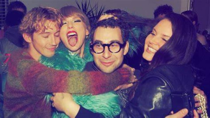 Harry Styles’ Hard Partying Ways Drove Taylor Swift Away?