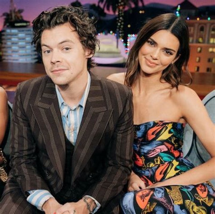 Harry Styles & Kendall Jenner: His Sweet Call To Her After Vacation Photos Leaked