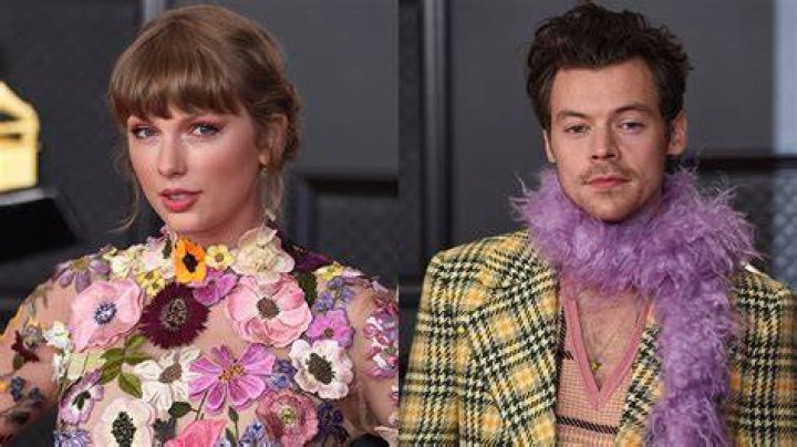 Harry Styles Sings Taylor Swift’s ’22’ At His Concert – Hollywood Life