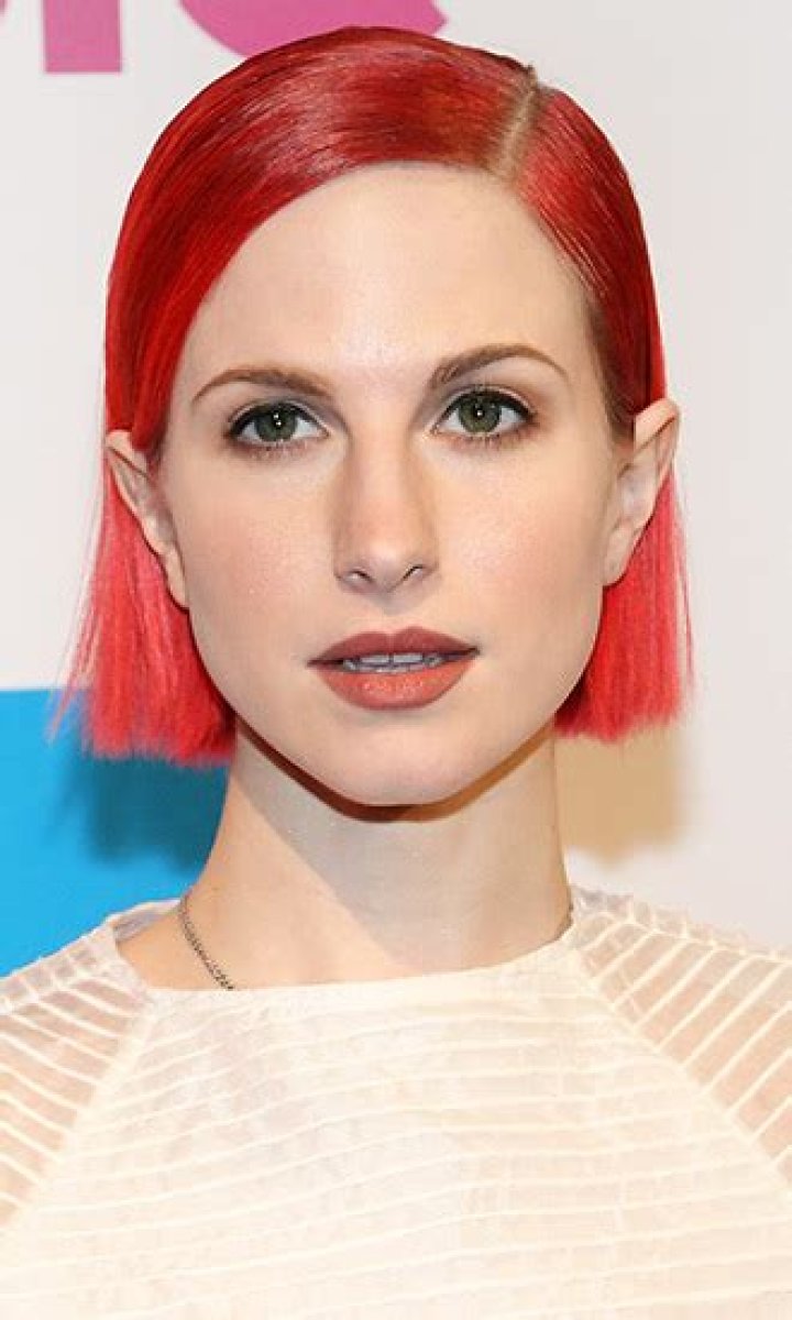 Hayley Williams Celebrity Profile – Hollywood Life