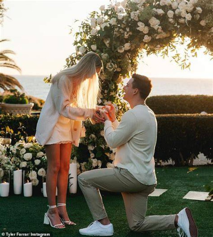He Proposes During Quarantine – Hollywood Life