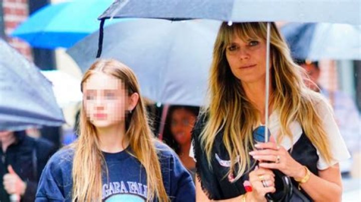 Heidi Klum’s Daughters Leni & Lou Are So Tall In Dancing Video – Hollywood Life