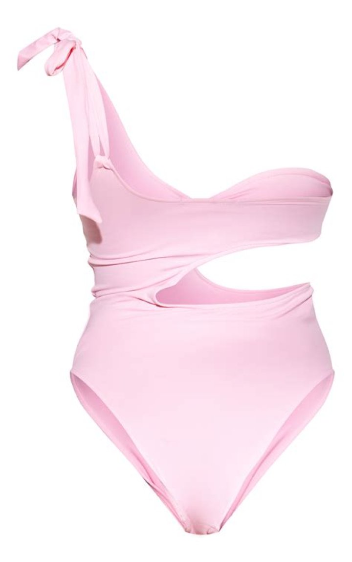 Helena Christensen, 52, Stuns in Neon Pink, Cut-Out Swimsuit During ‘100 Degrees Of Summer’