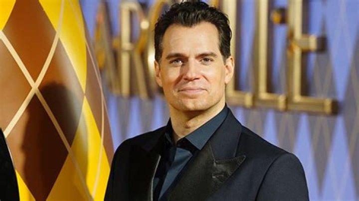 Henry Cavill Reveals Why He’s ‘Not a Fan’ of Sex Scenes in Movies & TV