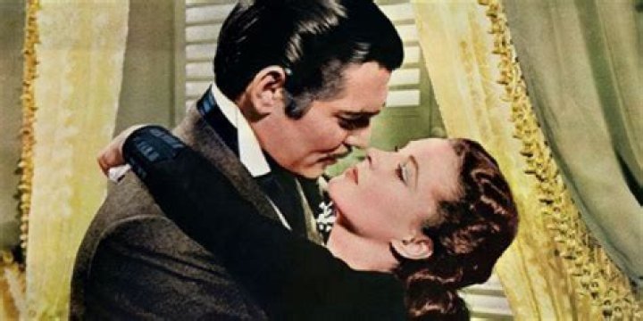Her Most Famous Romances To Date – Hollywood Life