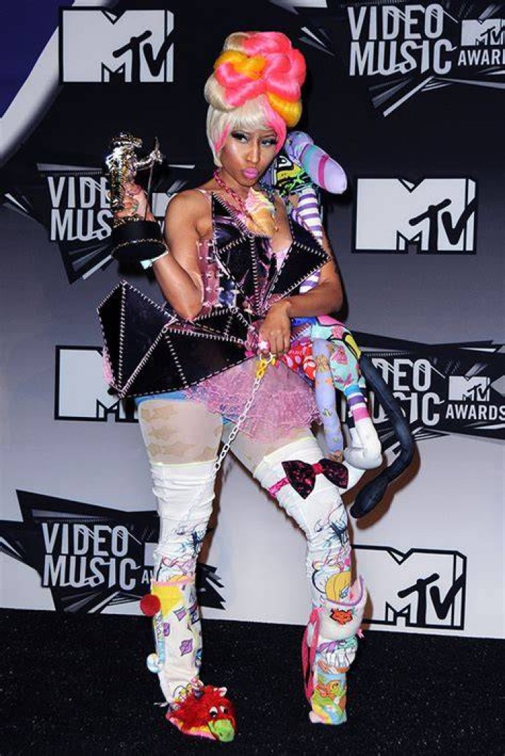 How Many MTV Video Music Award Wins Does Nicki Minaj Have? – Hollywood Life