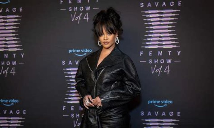 How To Watch Rihanna’s 2020 Savage x Fenty Show Online – Hollywood Life