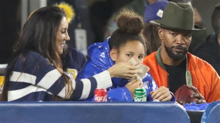 Jamie Foxx Reunites With Ex Kristin Grannis & Daughter At NFL Game – Hollywood Life