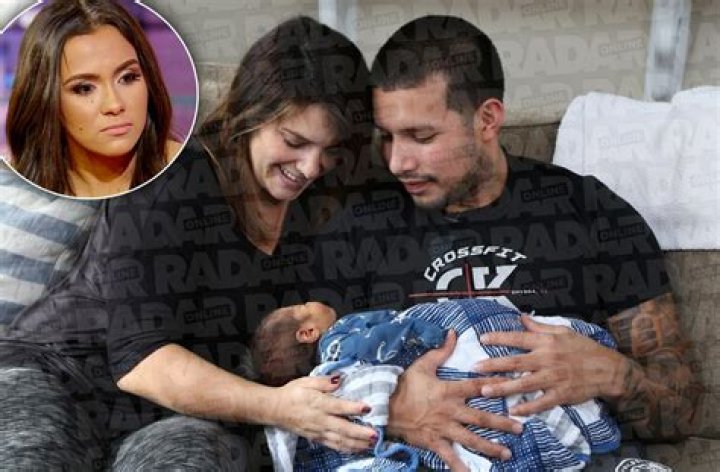 Javi Marroquin’s Girlfriend Denies Cheating & Slams Briana DeJesus – Hollywood Life