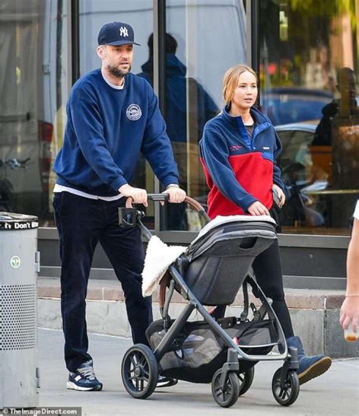 Jennifer Lawrence & Husband Cooke Maroney In 1st Photos Out Together Since Birth Of Baby