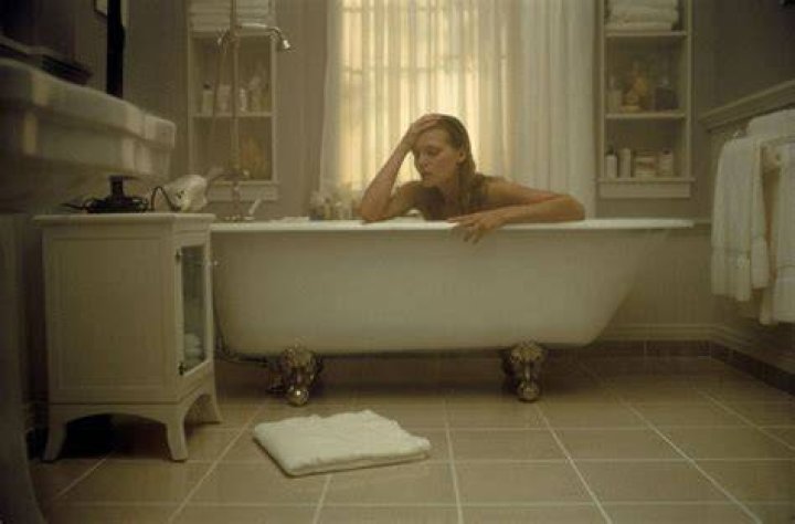 Jennifer Lopez Soaks In A Bathtub With Hilarious ‘Trolls’ Inspired Hairstyle — See Pic