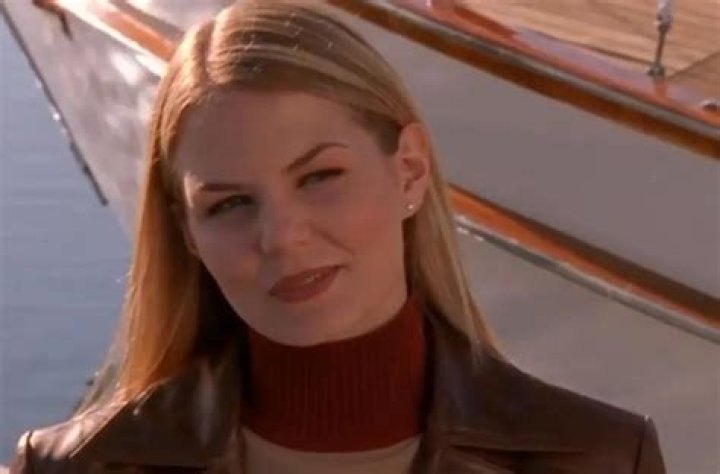 Jennifer Morrison, Seth Rogen & More Stars You Forgot Were On ‘Dawson’s Creek’
