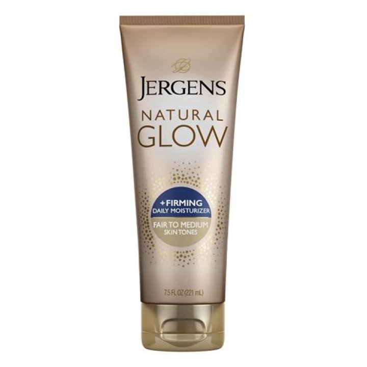 Jergens Natural Glow Self Tanning Lotion — Nina Dobrev & More Celebs Love It – Hollywood Life