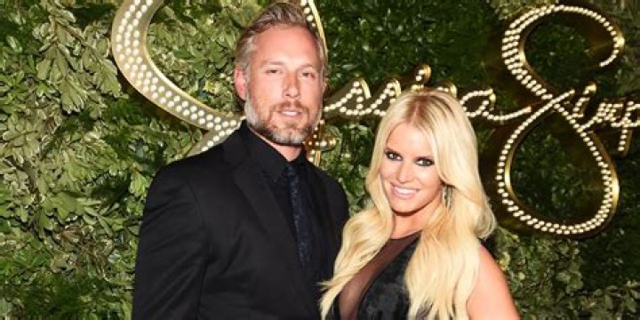Jessica Simpson Celebrates Husband Eric Johnson’s Birthday With Family – Hollywood Life