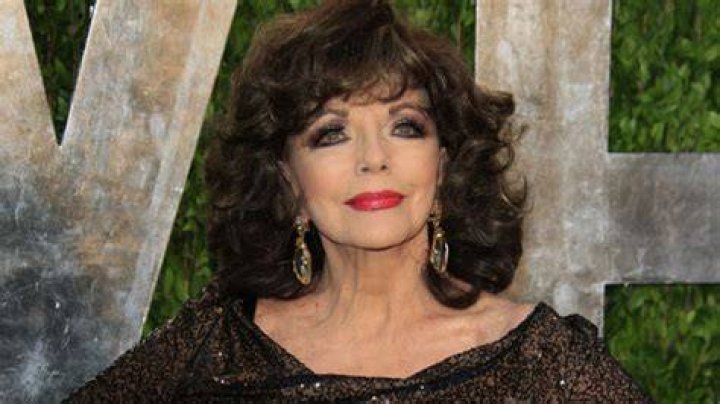 Joan Collins Rocks Blue Bikini On Vacation With BF Percy Gibson – Hollywood Life