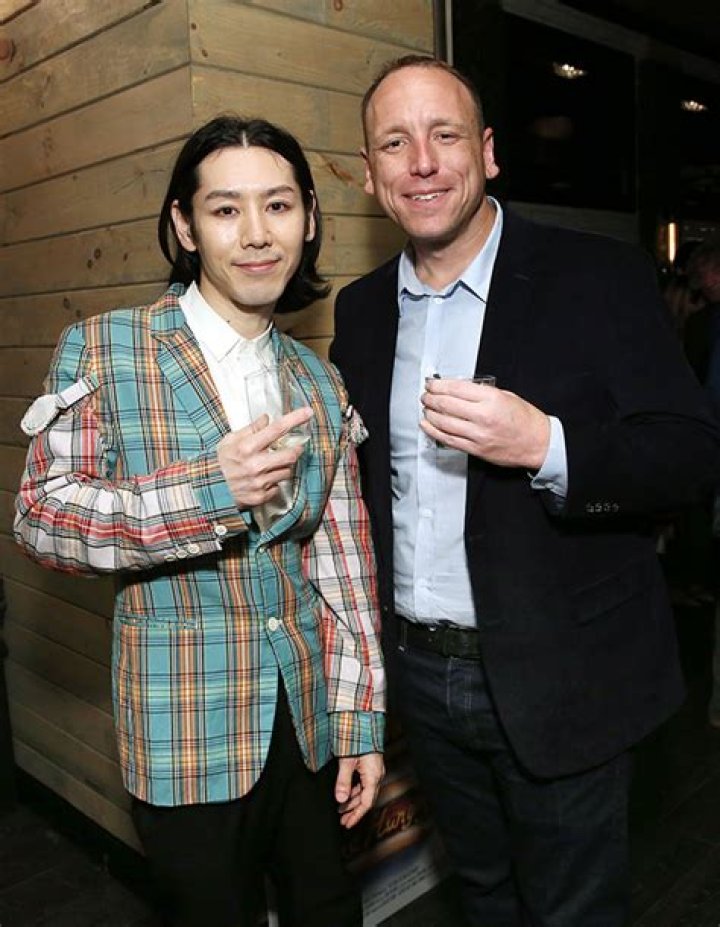 Joey Chestnut — Photos – Hollywood Life