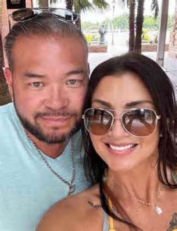 Jon Gosselin Reveals Relationship With New Girlfriend Stephanie Lebo – Hollywood Life