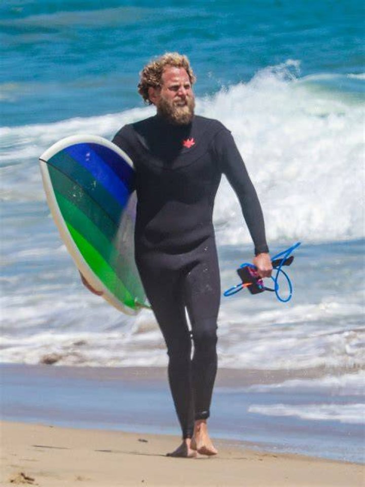 Jonah Hill Goes Surfing In Malibu After Sarah Brady Allegations: Photo – Hollywood Life