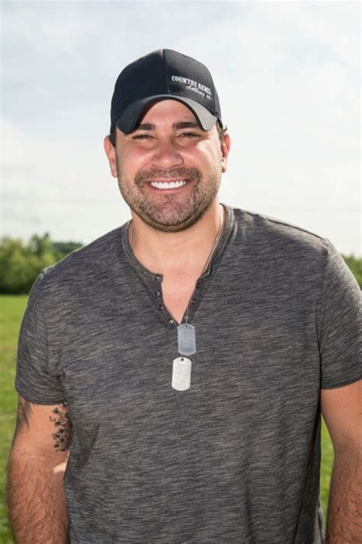 Josh Gracin — Pics