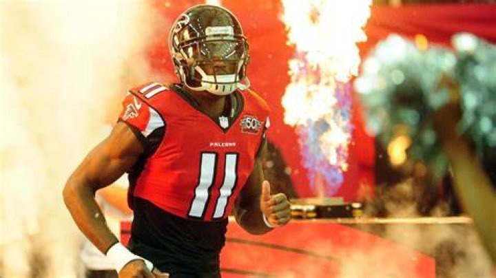 Julio Jones Celebrity Profile – Hollywood Life