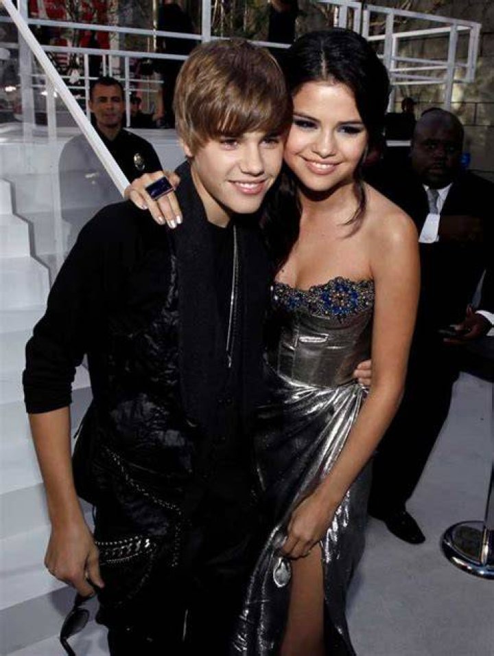 Justin Bieber & Hailey Baldwin’s Feelings On Selena Gomez ‘Popstar’ Lyric – Hollywood Life