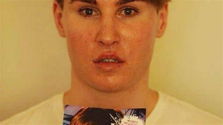 Justin Bieber Look-Alike’s Bad Breakup Before Dying – Hollywood Life