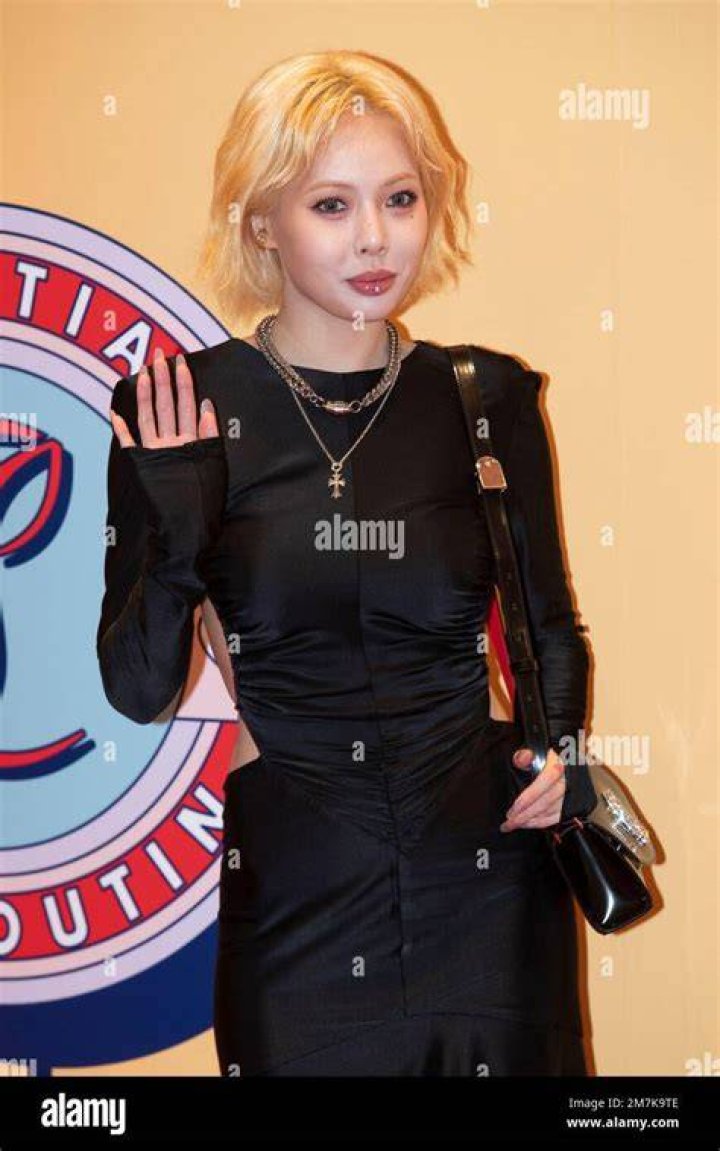 K-Pop Star HyunA, 27, Claps Back At Rumors She Had Lip Injections On Instagram