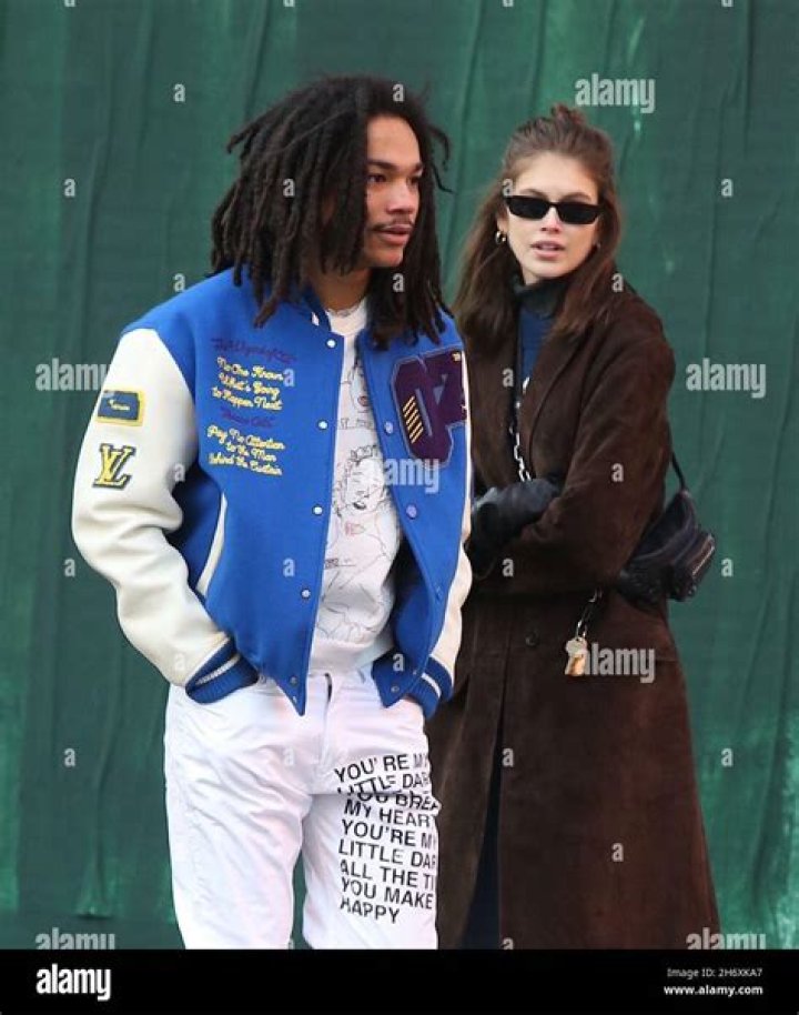 Kaia Gerber & Luka Sabbat Spark Dating Rumors At Paris Fashion Show – Hollywood Life