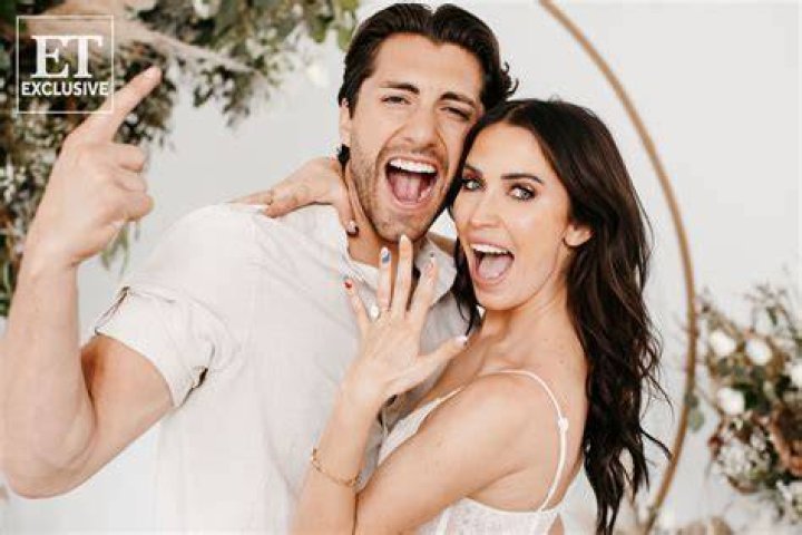 Kaitlyn Bristowe Details Racy 1st Hookup With Jason Tartick & Raves Over His Skills In Bed