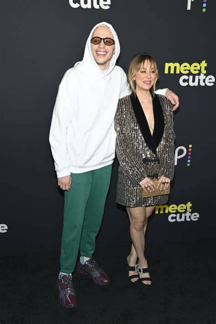 Kaley Cuoco Pulls Pete Davidson In For A Hug As They Wrap Filming On ‘Meet Cute’ — Photo
