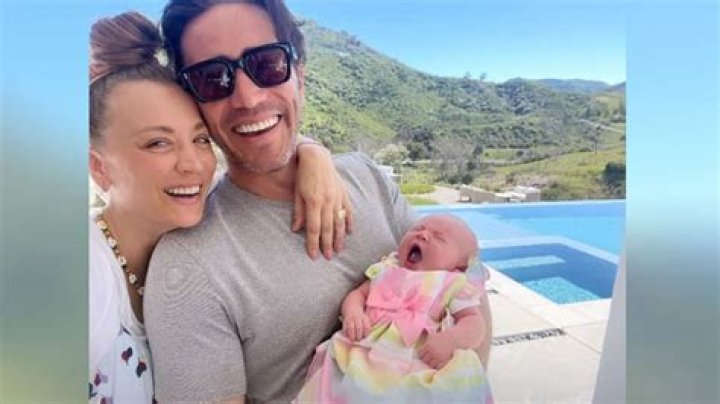 Kaley Cuoco Says Newborn Daughter Matilda Is A ‘Daddy’s Girl’: Photos – Hollywood Life