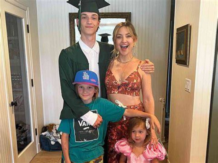 Kate Hudson Talks Kids & Her Plans To Possibly Have More – Hollywood Life