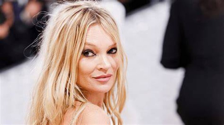 Kate Moss Loves This Face Sunscreen to Protect Her Skin – Hollywood Life