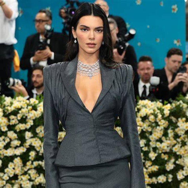 Katie Holmes, Kendall Jenner & 19 More Celebs Rocking Sexy Wrap Dresses For Summer