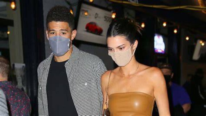 Kendall Jenner Congratulates BF Devin Booker After Tokyo Olympics Win – Hollywood Life