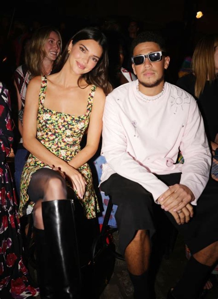 Kendall Jenner & Devin Booker Hit Up Celeb Hotspot During 3rd Romantic Outing In Three Days — Pics
