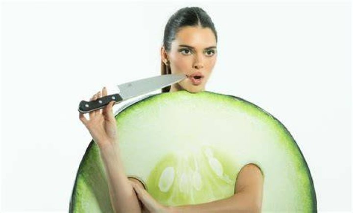 Kendall Jenner Tries To Slice Another Cucumber After Viral Fail: ‘Here We Go Again’