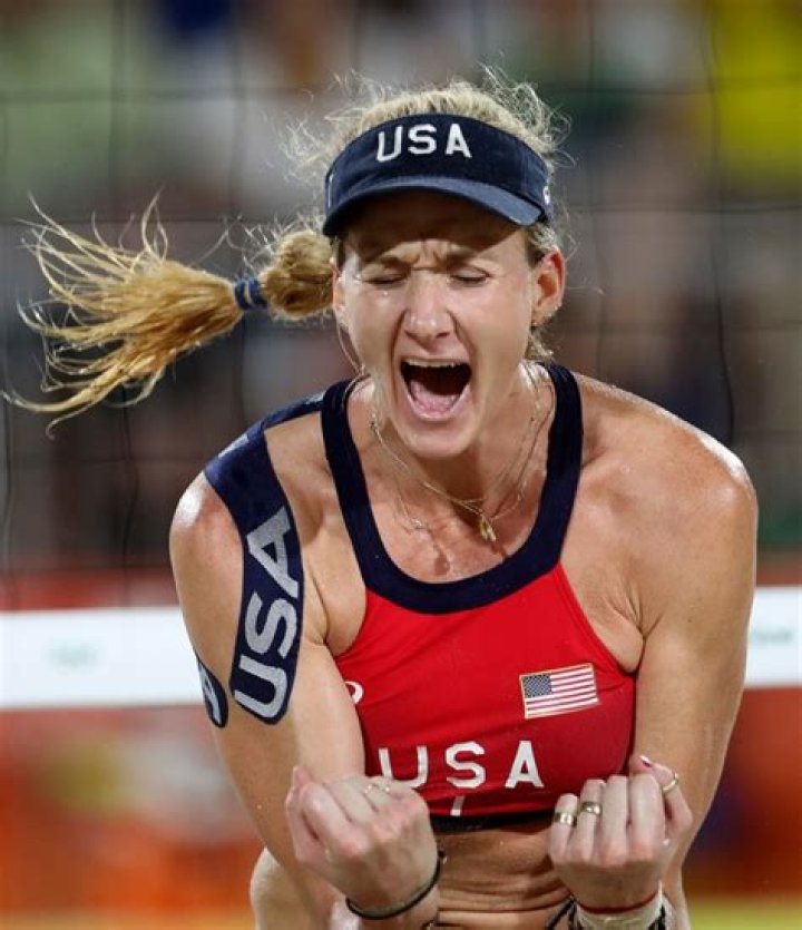 Kerri Walsh Jennings — Pics Of The Volleyball Star